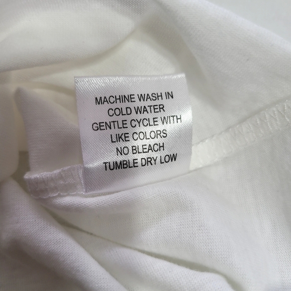 Garth Brooks Kids Red White & Blue Sz Small Short Sleeve World Tour - Picture 6 of 8